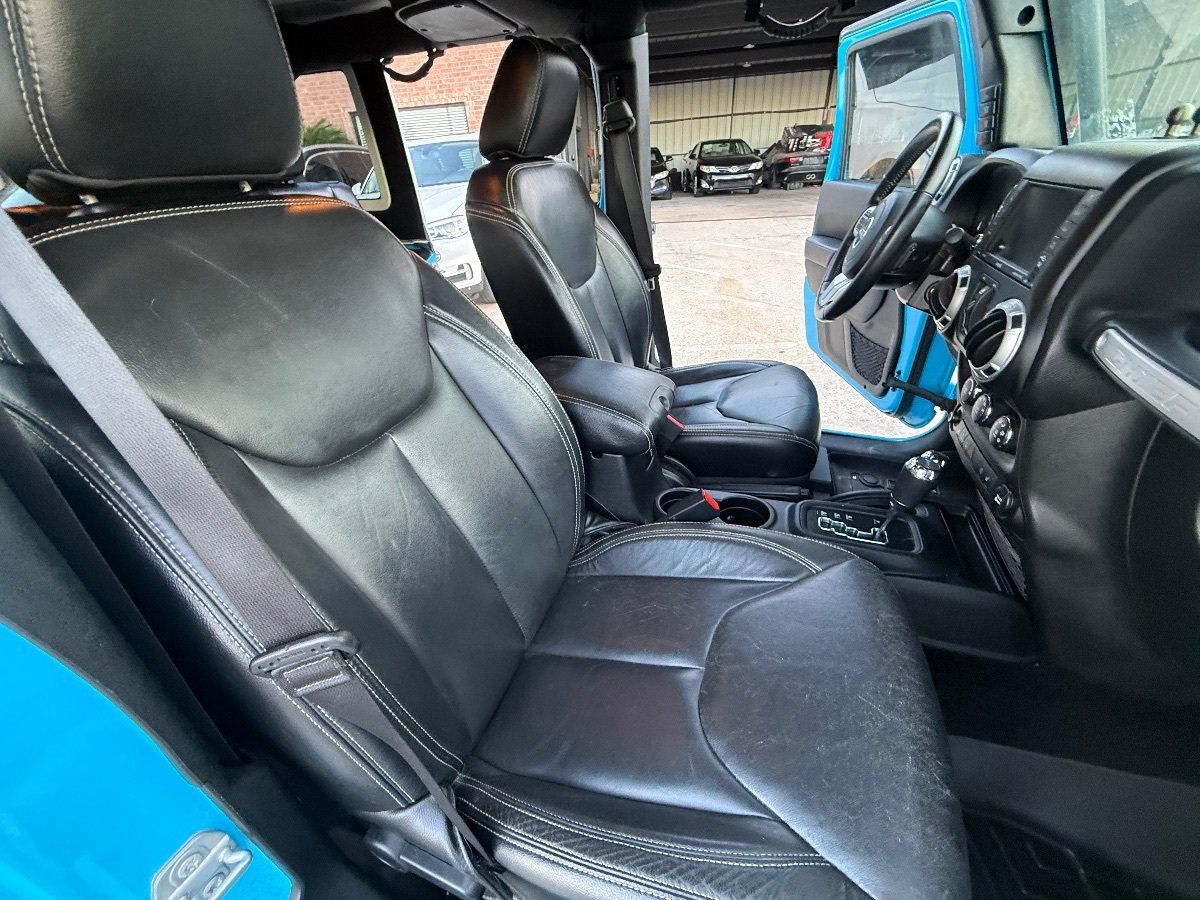 Used 2017 Jeep Wrangler Unlimited Sahara w/ Quick Order Package 24E Chief AWD/4WD image 20