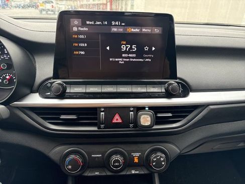 Certified 2023 Kia Forte LXS image 12