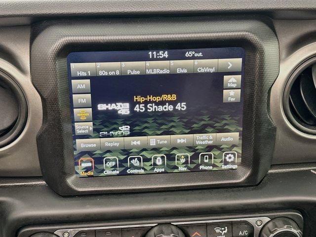 Used 2023 Jeep Wrangler Unlimited w/ Sun & Screen Package AWD/4WD image 13