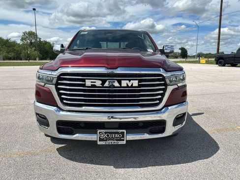 Used 2025 RAM 1500 Laramie AWD/4WD image 8