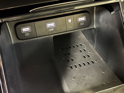 Used 2021 Kia Sorento SX image 38