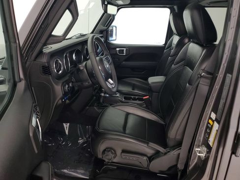 Used 2023 Jeep Wrangler Unlimited Sahara w/ Cold Weather Group AWD/4WD image 12