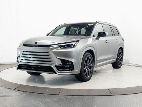 New 2026 Lexus TX 500h AWD w/ Technology Package image 3