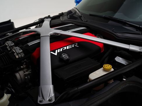 Used 2017 Dodge Viper ACR w/ Extreme Aero Package RWD image 29