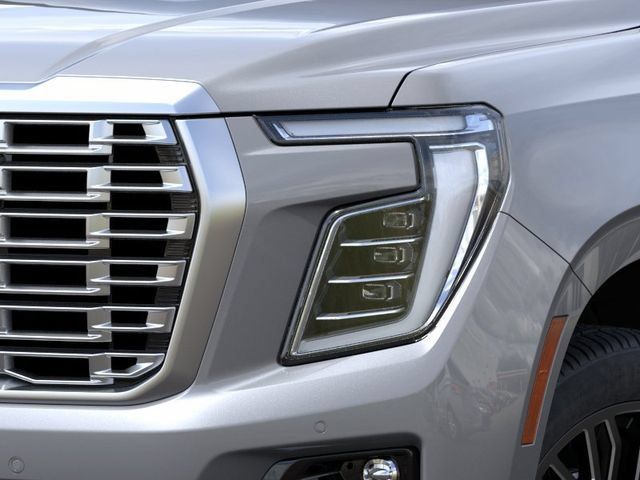 New 2026 GMC Yukon Denali w/ Denali Reserve Package AWD/4WD image 10