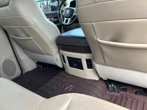 Used 2014 RAM 1500 Laramie w/ Convenience Group image 29