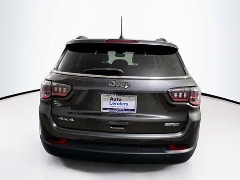 Used 2022 Jeep Compass Latitude image 6