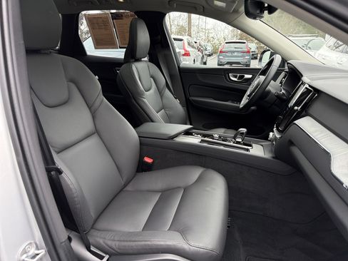 Certified 2025 Volvo XC60 B5 Plus w/ Climate Package image 35