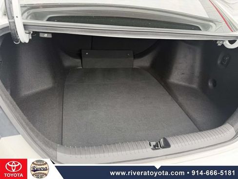 Used 2023 Honda Accord EX image 19