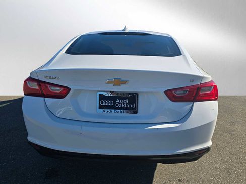 Used 2023 Chevrolet Malibu LT image 4