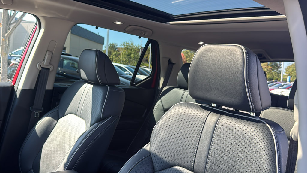 Certified 2023 Honda Pilot Elite image 13