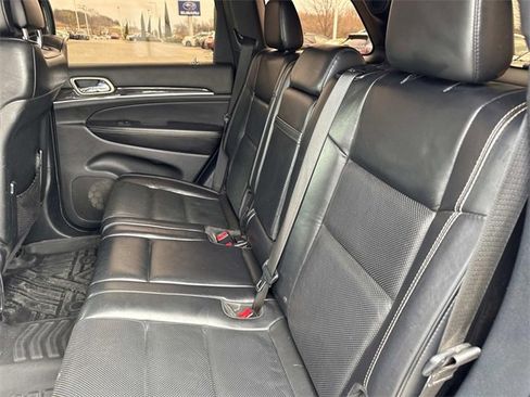 Used 2017 Jeep Grand Cherokee Overland image 17