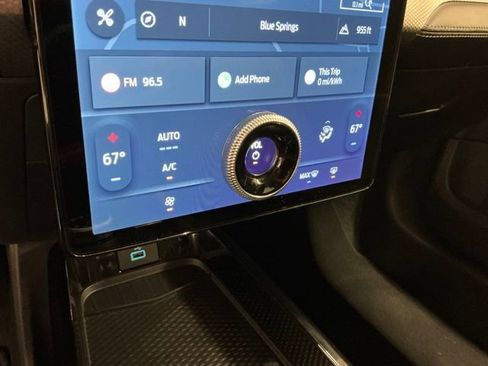 Used 2023 Ford Mustang Mach-E Select image 22
