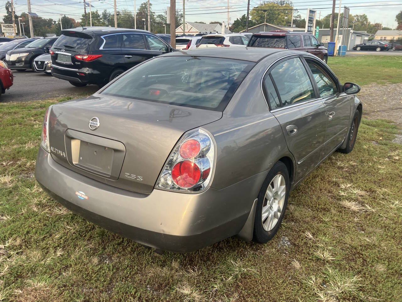 Used 2005 Nissan Altima 2.5 S FWD image 3