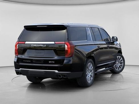 New 2026 GMC Yukon XL Denali w/ Denali Reserve Package AWD/4WD image 4