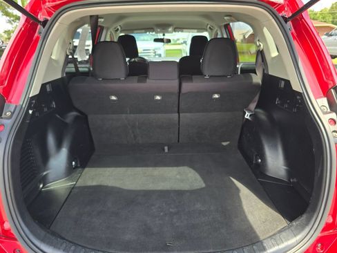 Used 2016 Toyota RAV4 LE FWD image 23