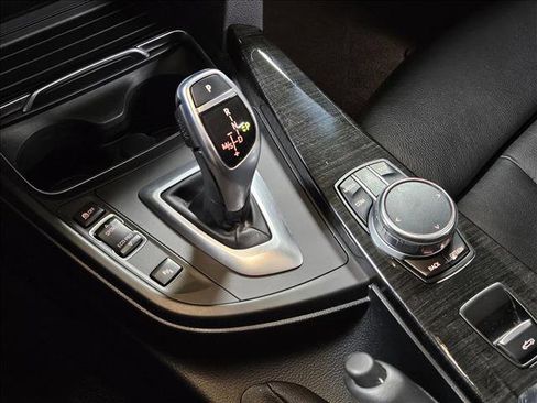 Used 2018 BMW 430i Convertible image 8