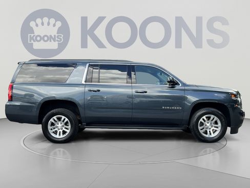 Used 2020 Chevrolet Suburban LS RWD image 12