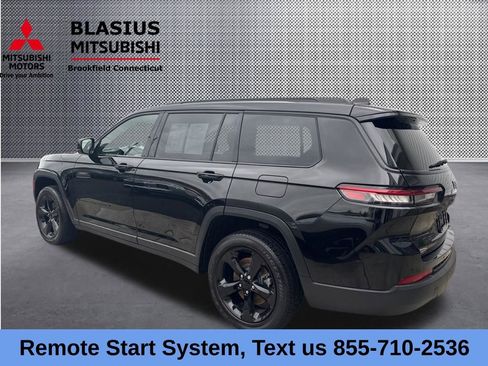 Used 2023 Jeep Grand Cherokee L Laredo AWD/4WD image 18
