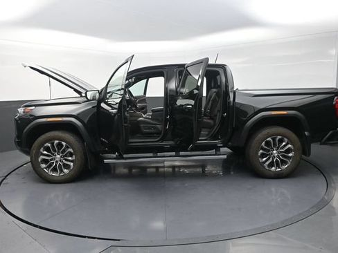Used 2023 GMC Canyon Denali AWD/4WD image 41
