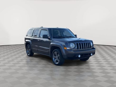 Used 2015 Jeep Patriot High Altitude image 2