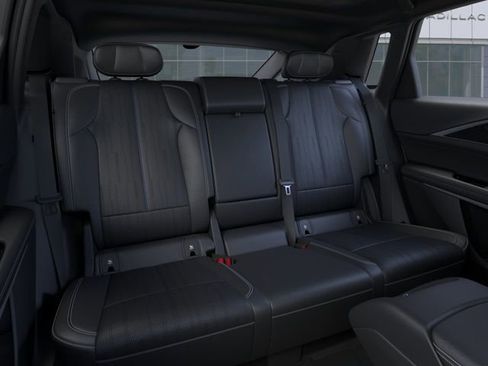 New 2026 Cadillac Lyriq Luxury image 17