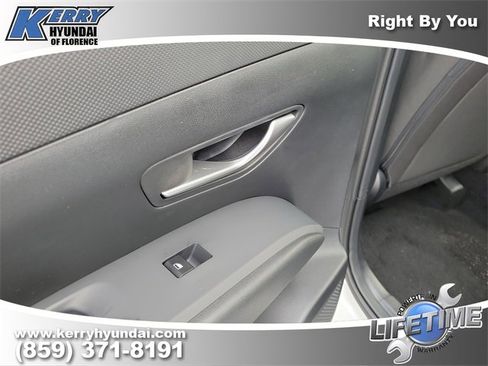 New 2026 Hyundai Tucson SE image 13