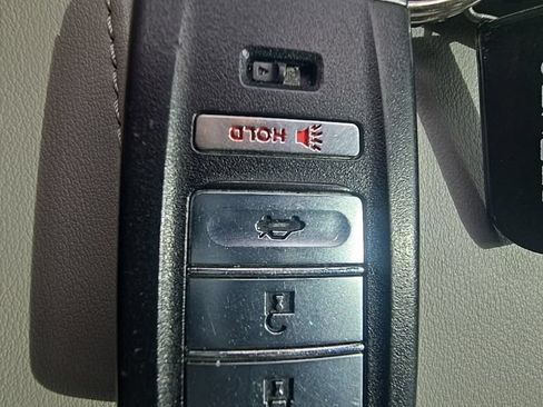 Used 2017 Acura TLX V6 w/ Technology Package FWD image 28