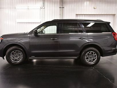 Used 2025 Ford Expedition Active