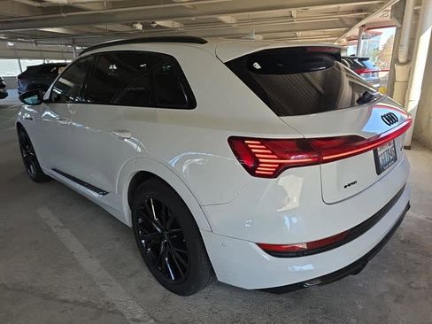 Used 2023 Audi e-tron Chronos w/ Chronos Package image 6