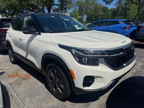 Certified 2024 Kia Seltos S FWD image 10
