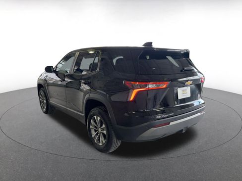 Used 2025 Chevrolet Equinox LT image 12