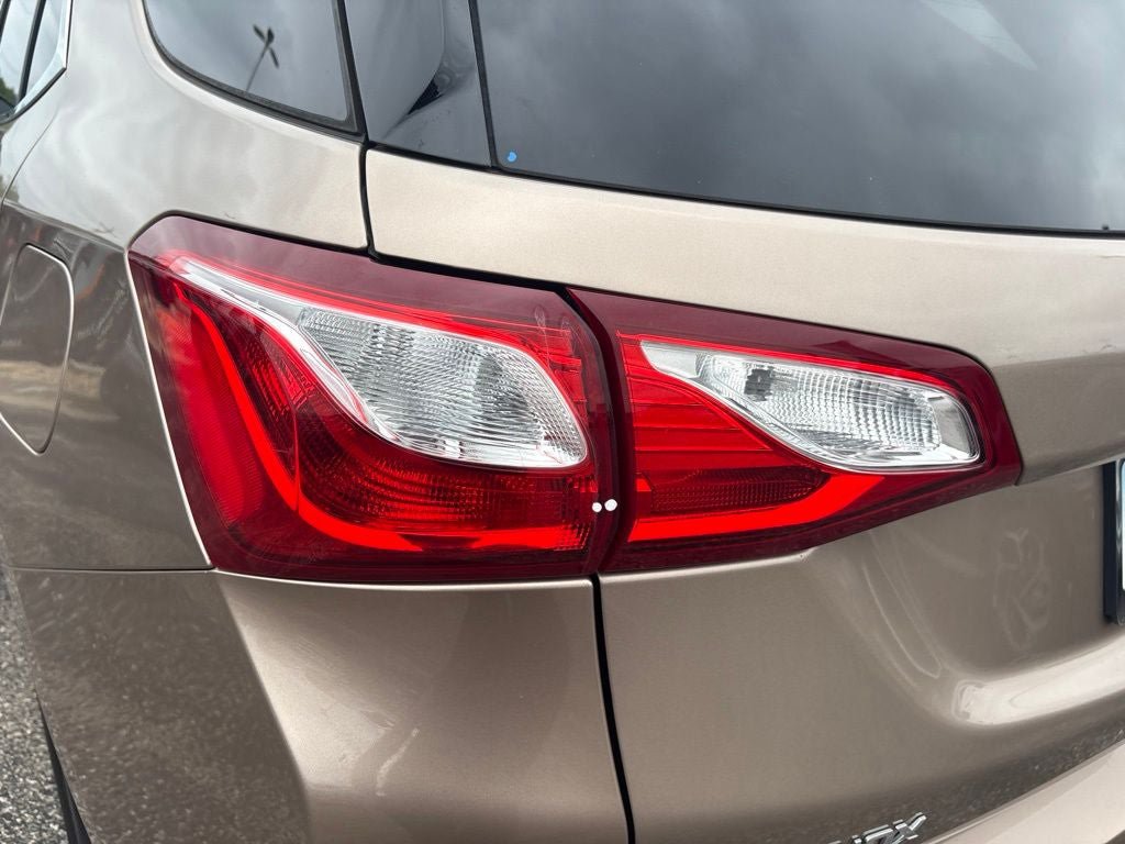 Used 2019 Chevrolet Equinox LT FWD image 13