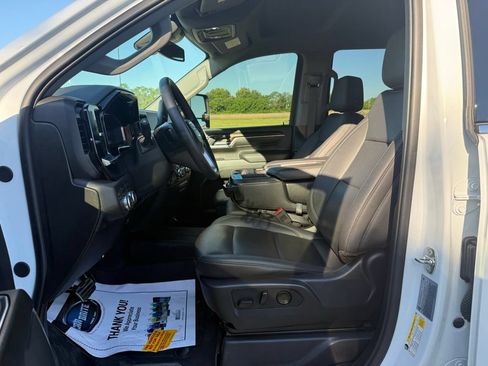 Used 2024 GMC Sierra 3500 SLT w/ LPO, GMC Protection Package AWD/4WD image 29