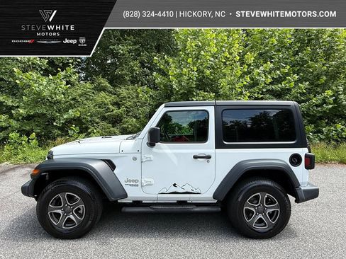 Used 2018 Jeep Wrangler Sport AWD/4WD image 1