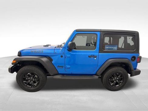 Used 2021 Jeep Wrangler Sport AWD/4WD image 5