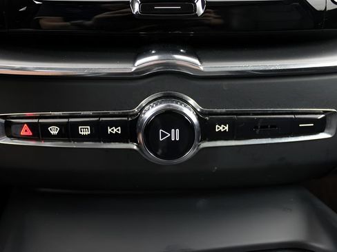 Used 2023 Volvo XC60 B5 Core w/ Climate Package AWD/4WD image 30