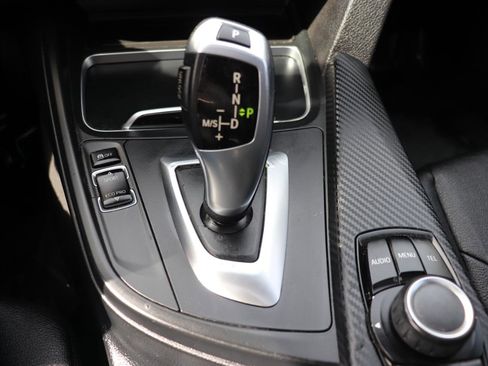 Used 2016 BMW 320i xDrive Sedan AWD/4WD image 36