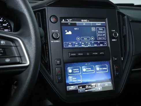 Certified 2025 Subaru Impreza 2.0i image 24