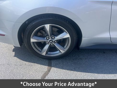 Used 2015 Ford Mustang Coupe image 12