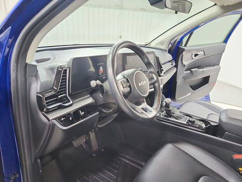 Used 2024 Kia Sportage EX AWD/4WD image 17