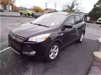 Used 2016 Ford Escape SE w/ Equipment Group 201A image 1