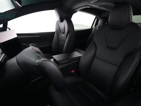 Used 2023 Tesla Model X AWD/4WD image 4