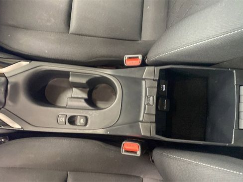 Used 2023 Toyota Corolla LE image 18