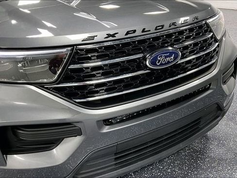 Used 2021 Ford Explorer XLT w/ Class III Trailer Tow Package image 31