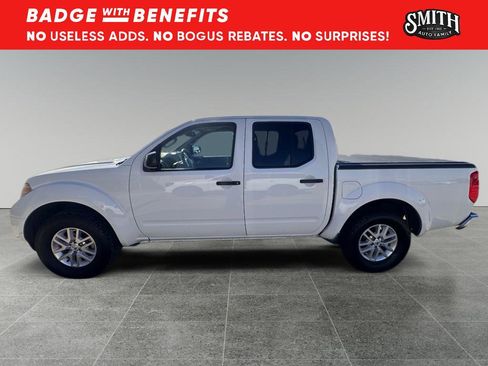 Used 2017 Nissan Frontier SV w/ SV Value Truck Package image 7