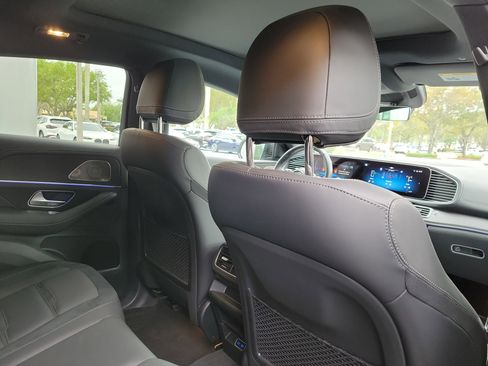 Used 2025 Mercedes-Benz GLE 53 AMG AMG GLE 53 image 13