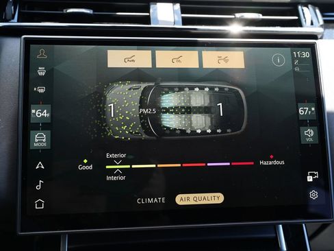 Used 2026 Land Rover Range Rover Velar Belgravia AWD/4WD image 24