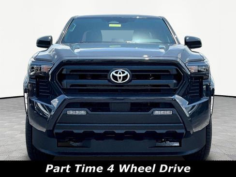 Used 2026 Toyota Tacoma SR5 AWD/4WD image 2