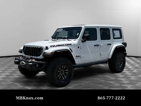 Used 2024 Jeep Wrangler Unlimited Rubicon AWD/4WD image 1